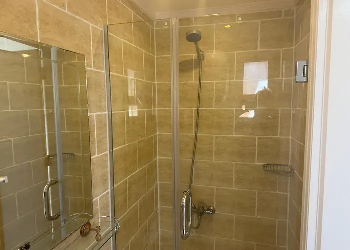Apartment Paradise Close To Airport *