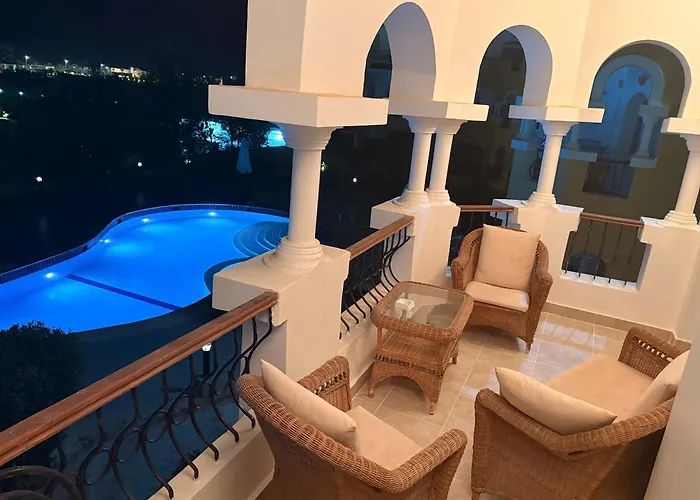 Paradise Close To Airport Apartment *